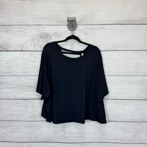 Fabletics Plus Size Black Active Short Sleeve Cutout Twist Back Top Size 4X - Picture 1 of 6